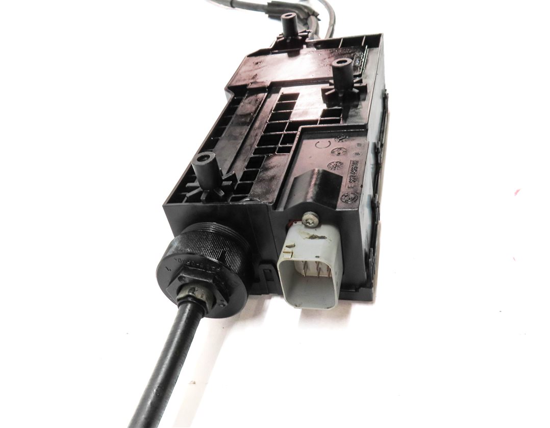 Thumbnail 6: 2011 BMW 535XIGT (F07) EMERGENCY PARK PARKING BRAKE ACTUATOR w/ CABLES