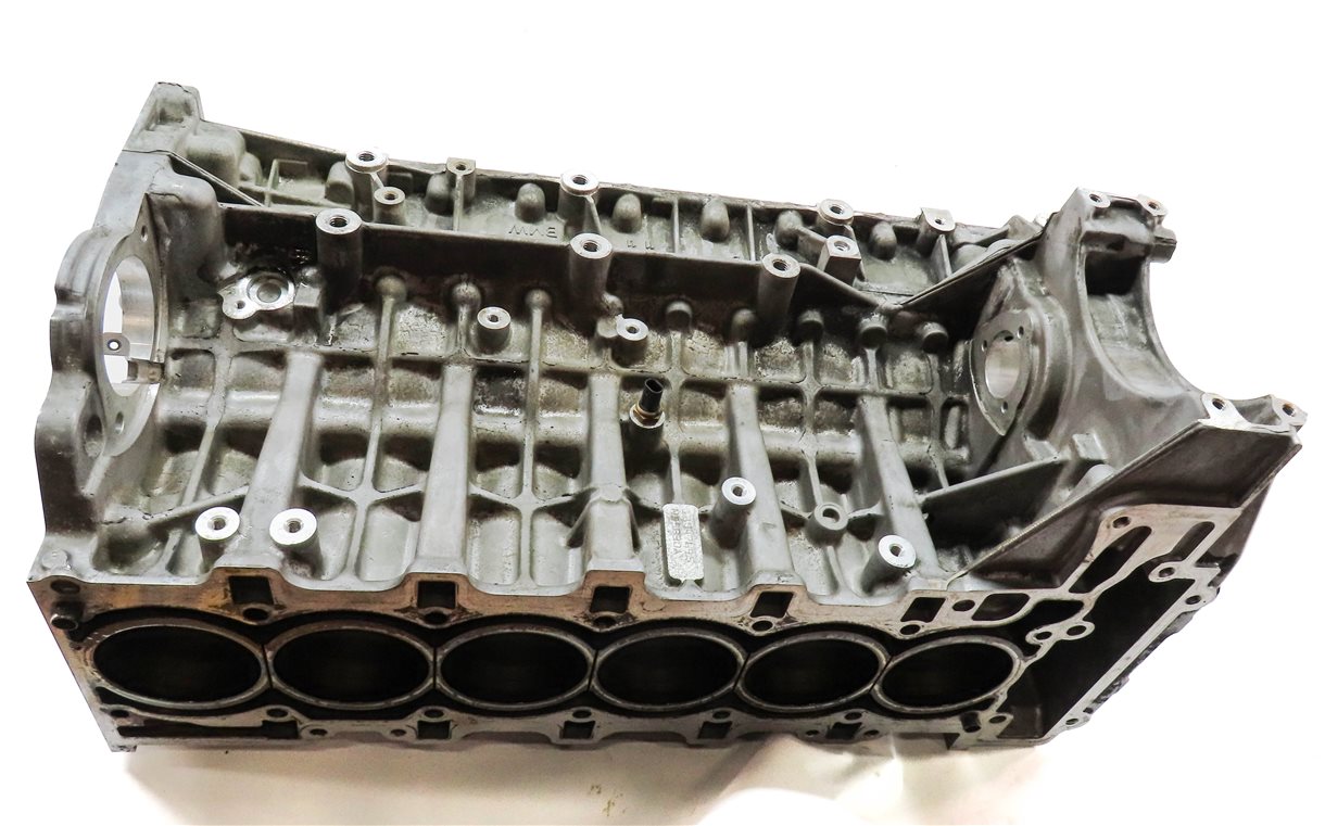 Thumbnail 7: 10-12 BMW 135i 335i 535i X3 X5 (E90 F10 E70 E71) 3.0L N55 ENGINE CYLINDER BLOCK
