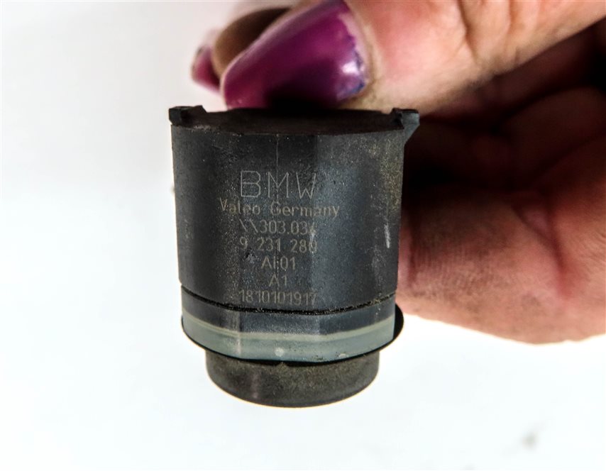 Thumbnail 4: 2011 BMW 535XIGT (F07) REAR PARK ASSIST PDC DISTANCE CONTROL SENSOR SET/3 (Blue)