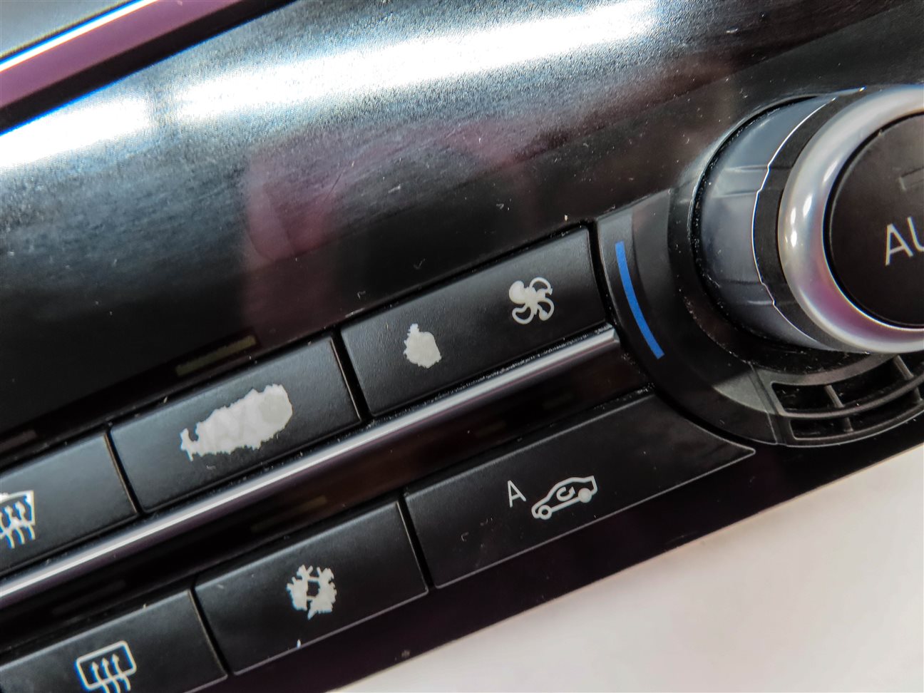 Thumbnail 9: 09-13 BMW 535iGT 550iGT 7 SERIES (F01 F07) FRONT HEATER A/C TEMPERATURE CONTROL