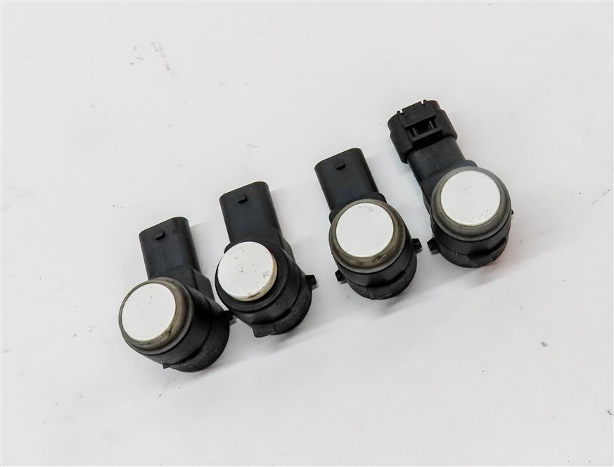 Thumbnail 3: 2013 MERCEDES S550 (W221) REAR PARK ASSIST PDC SENSOR SET 4 (White)