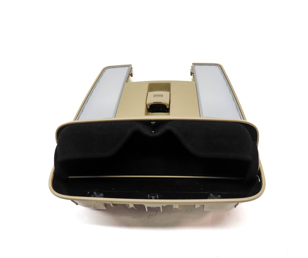 Thumbnail 4: 2013 MERCEDES S550 (W221) FRONT CENTER ROOF DOMELIGHT DOME LIGHT (Brown)
