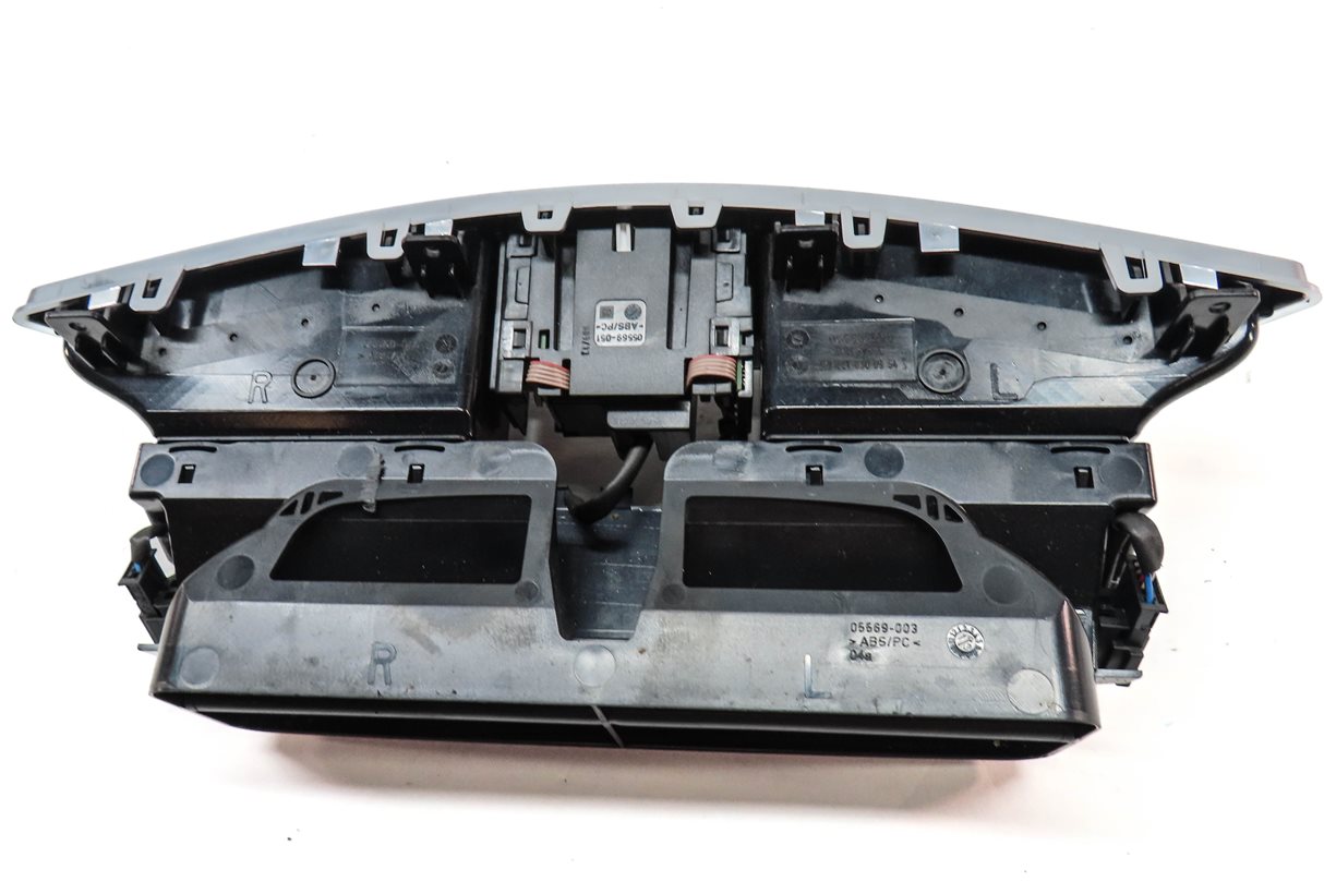 Thumbnail 6: 2013 MERCEDES S550 (W221) FRONT CENTER DASH AC HEATER AIR VENT w/ CLOCK
