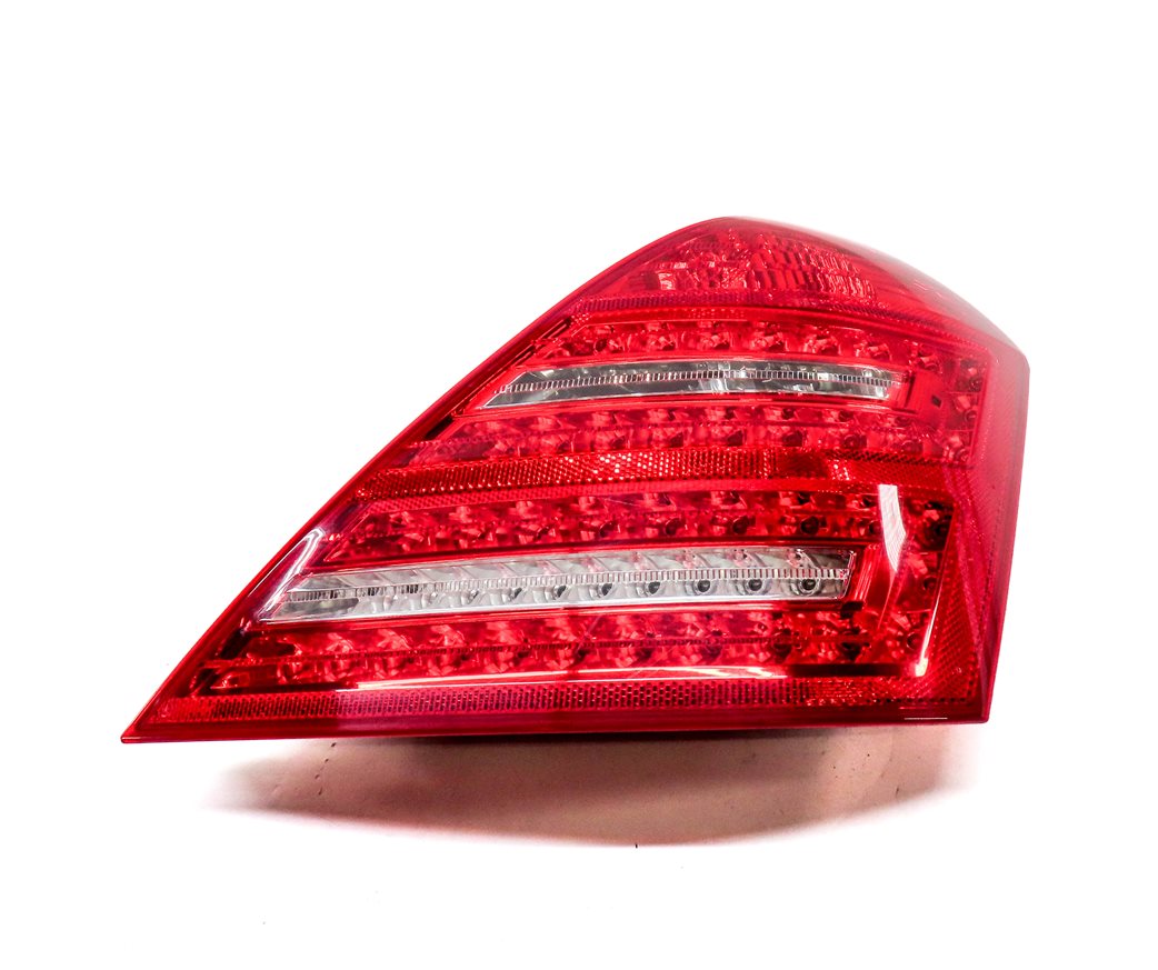 Thumbnail 3: 10-13 MERCEDES S-CLASS (W221) RIGHT PASSENGER REAR TAILLIGHT BRAKE LIGHT LAMP