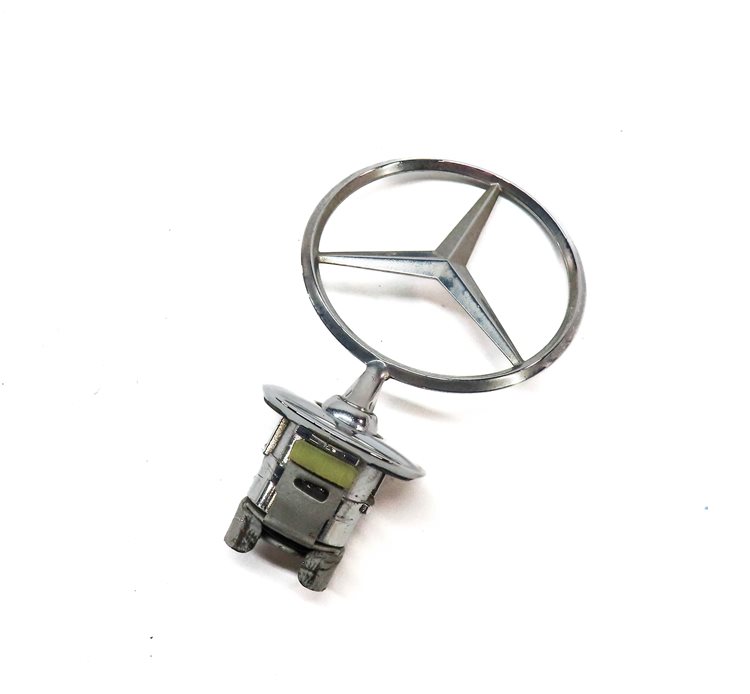 2013 MERCEDES S550 (W221) FRONT HOOD EMBLEM LOGO HOOD ORNAMENT