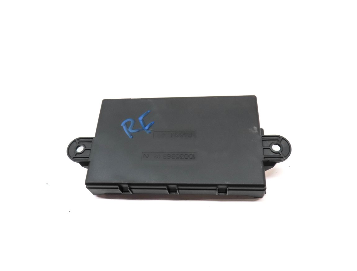 Thumbnail 5: 2013 MERCEDES S550 (W221) FRONT RIGHT PASSENGER DOOR CONTROL MODULE