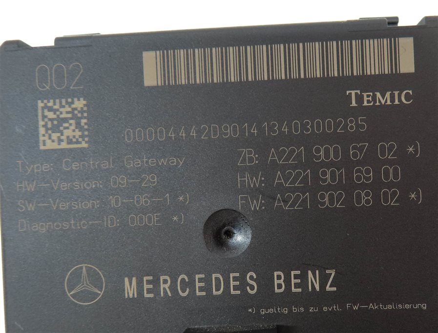 Thumbnail 4: 2013 MERCEDES S550 (W221) CENTRAL GATEWAY GATE WAY CONTROL MODULE