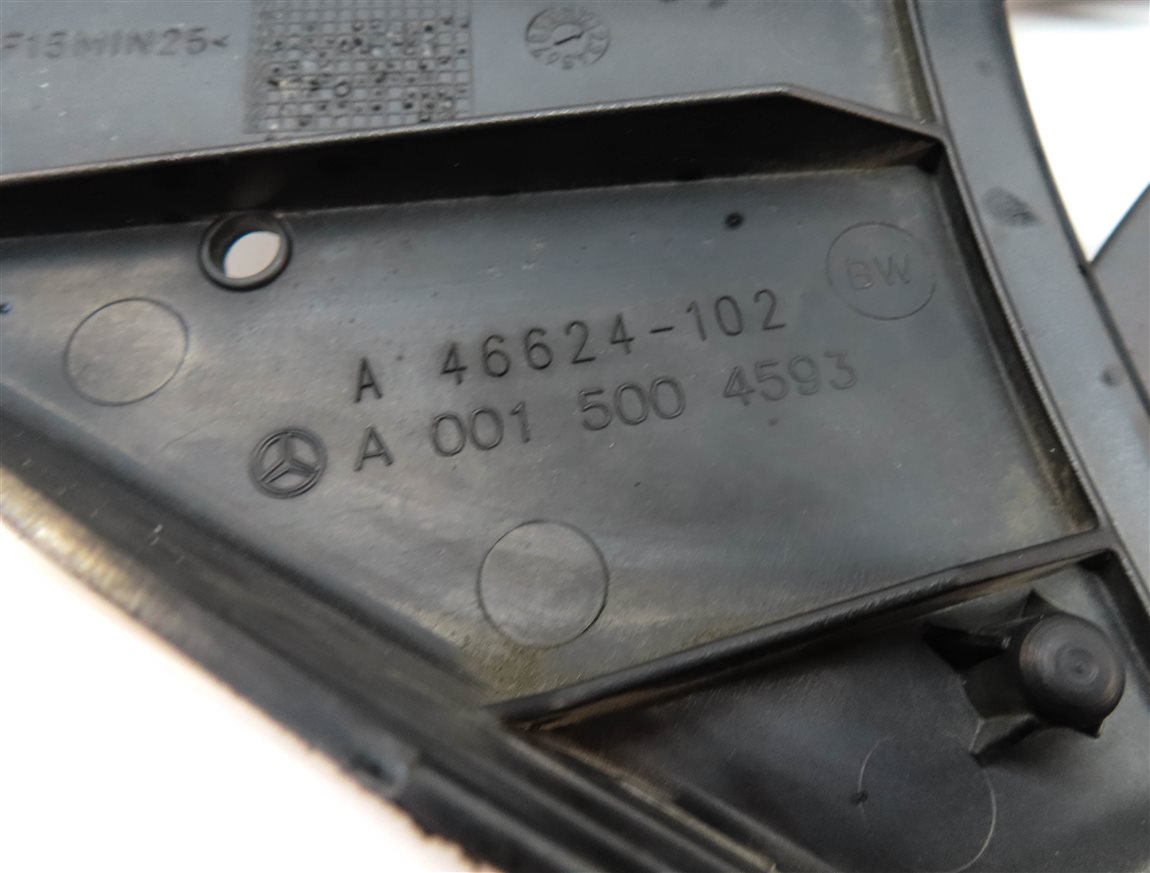 Thumbnail 7: 09-14 MERCEDES CL S W216 W221 RADIATOR COOLING FAN BLADE SHROUD MOTOR ASSEMBLY
