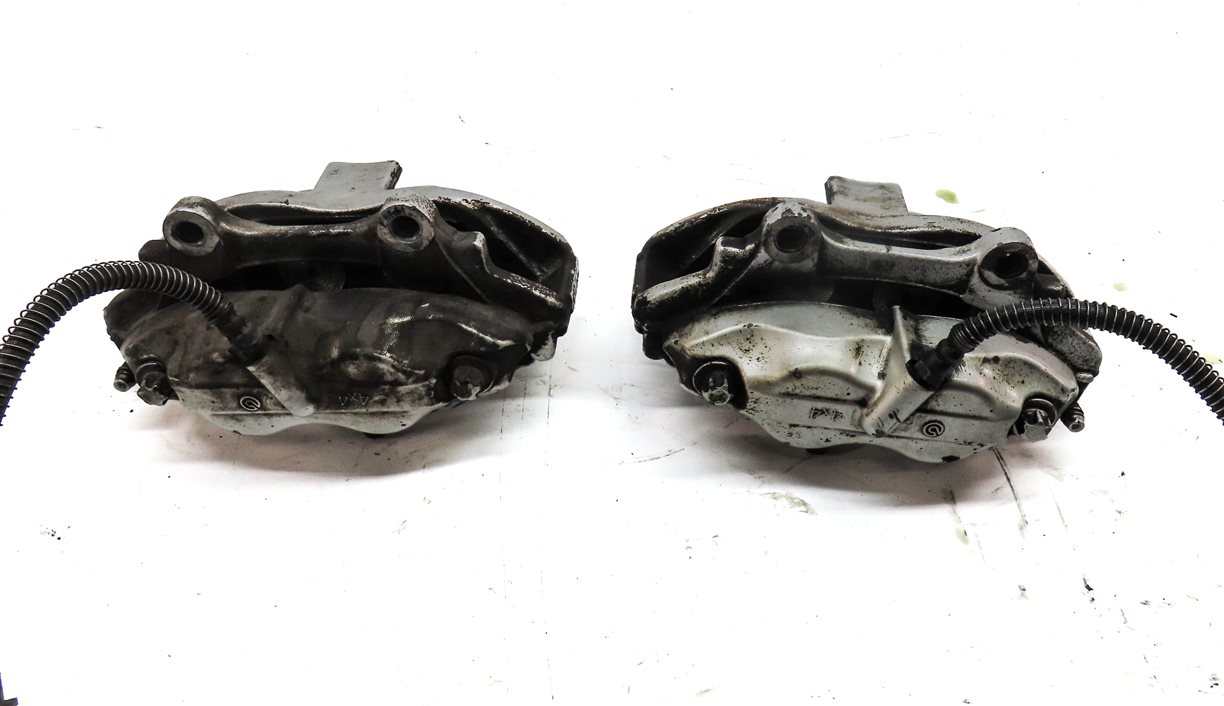 Thumbnail 6: 10-13 MERCEDES S-CLASS W221 FRONT LEFT RIGHT SPORT BRAKE CALIPER SET/2 (SILVER)
