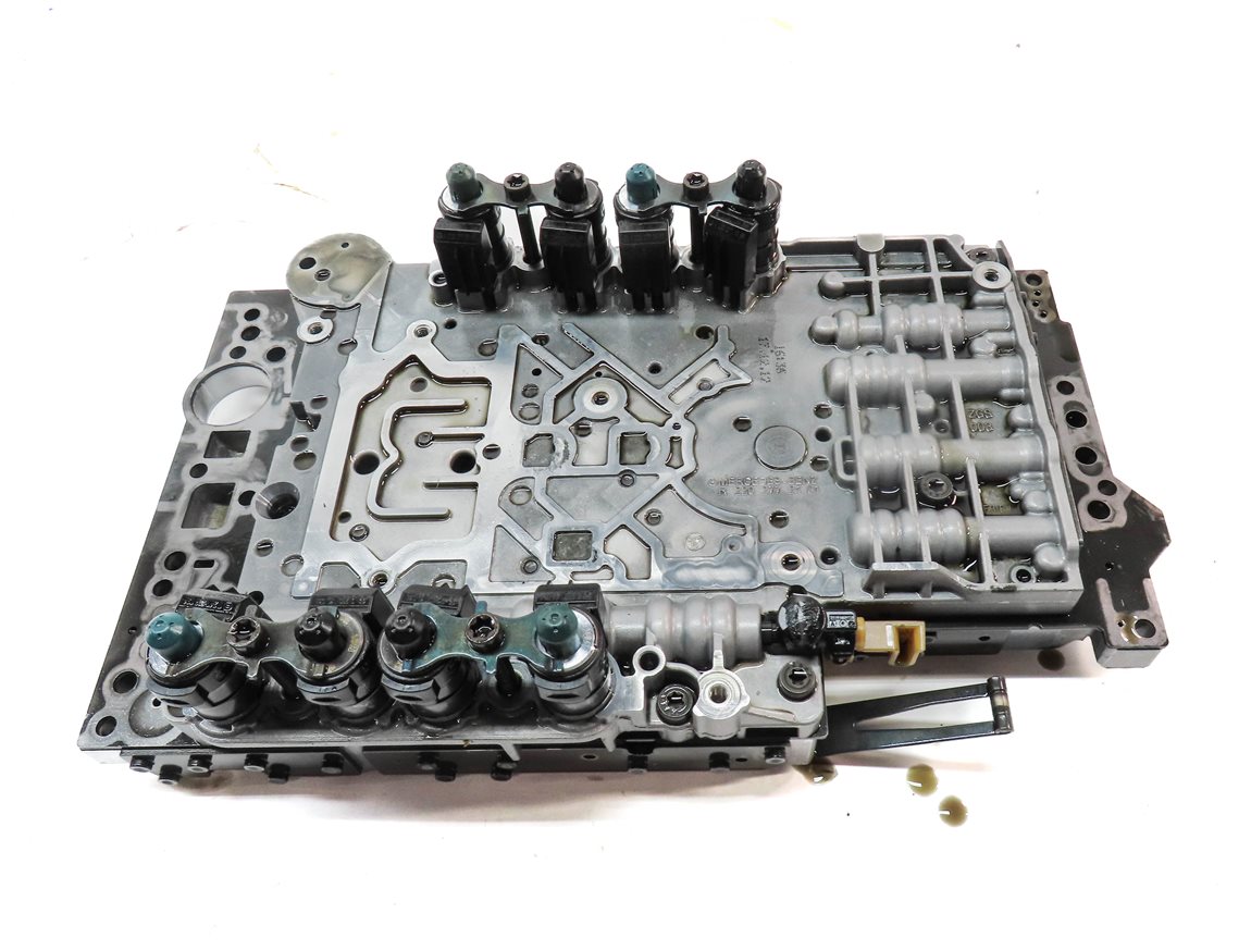 Thumbnail 2: 12-13 MERCEDES CL E S CLS W221 AWD AUTO 7 SPEED TRANSMISSION VALVE BODY BLOCK