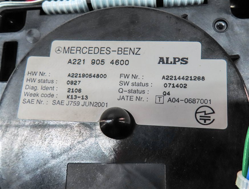 Thumbnail 6: 2013 MERCEDES S CLASS (W221) CENTER CONSOLE NAVIGATION RADIO MEDIA CONTROL KNOB