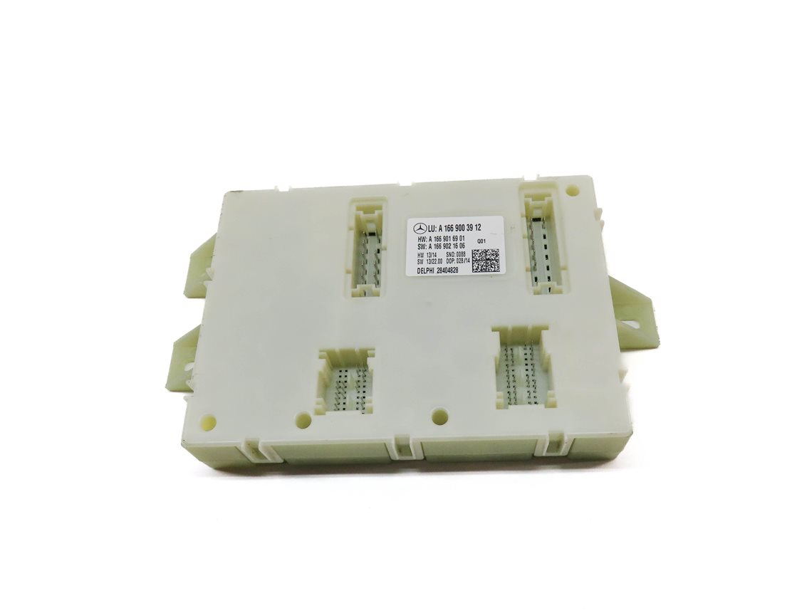 Thumbnail 2: 2014-2016 MERCEDES GL350 GL450 GL550 (X166) REAR SIGNAL ACQUISITION MODULE