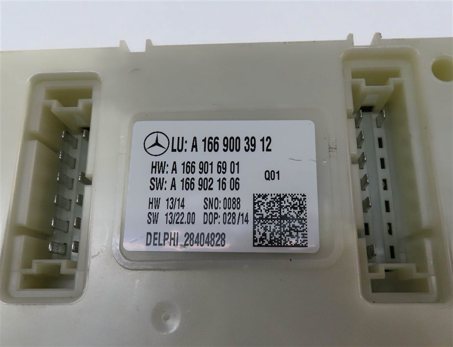 Thumbnail 4: 2014-2016 MERCEDES GL350 GL450 GL550 (X166) REAR SIGNAL ACQUISITION MODULE