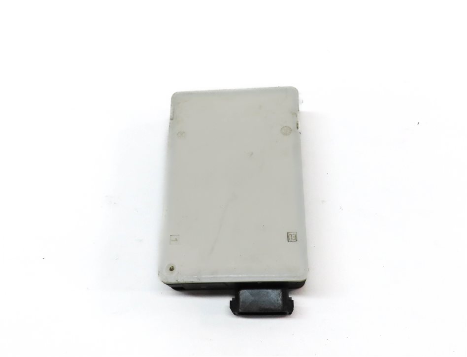 Thumbnail 5: 2014 MERCEDES GL350 GL450 GL550 GL63 CLS550 (C218 X166) BLIND SPOT RADAR MODULE