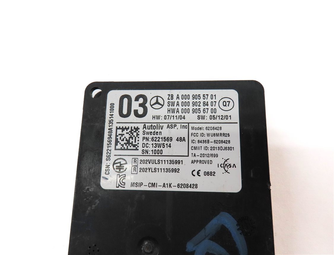 Thumbnail 4: 2014 MERCEDES GL350 GL450 GL550 GL63 CLS550 (C218 X166) BLIND SPOT RADAR MODULE