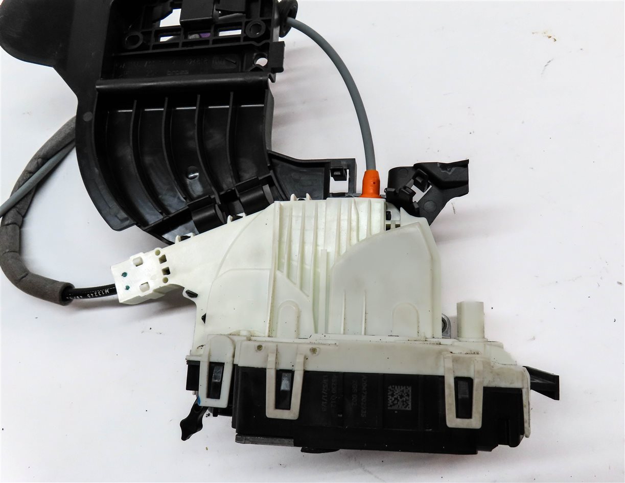 Thumbnail 6: 11-19 MERCEDES E350 GL350 GL450 GL550 CLK250 GLK350 ML350 LEFT REAR DOOR LATCH
