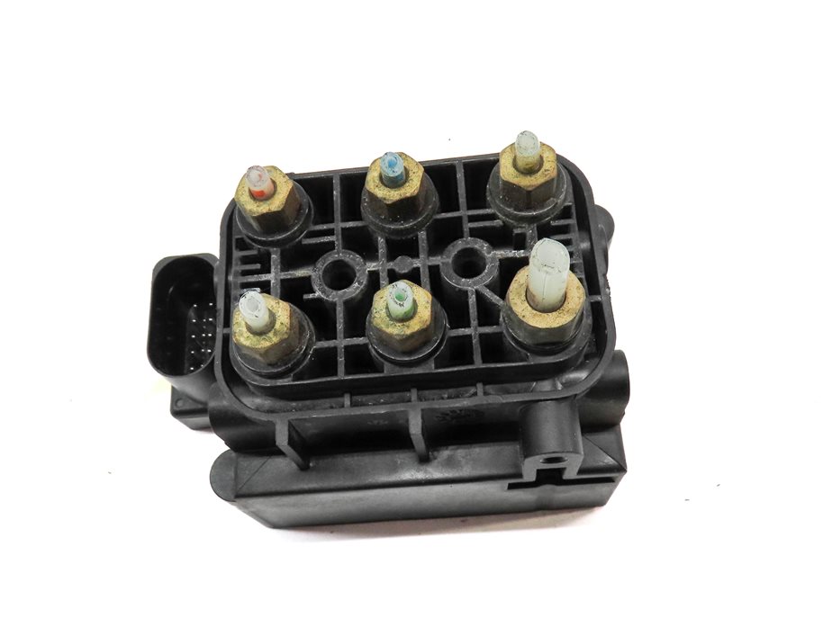 Thumbnail 2: 2014 MERCEDES GL450 (X166) AIRMATIC AIR SUSPENSION CONTROL VALVE BLOCK MODULE