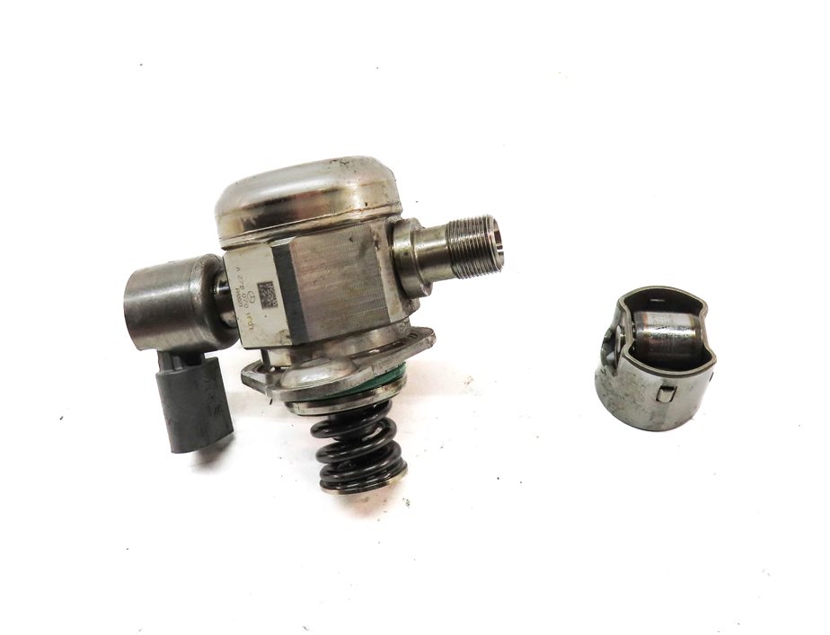 Thumbnail 2: 2011-2020 MERCEDES E500 E550 S600 SL450 SL550 GL550 RIGHT MECHANICAL FUEL PUMP