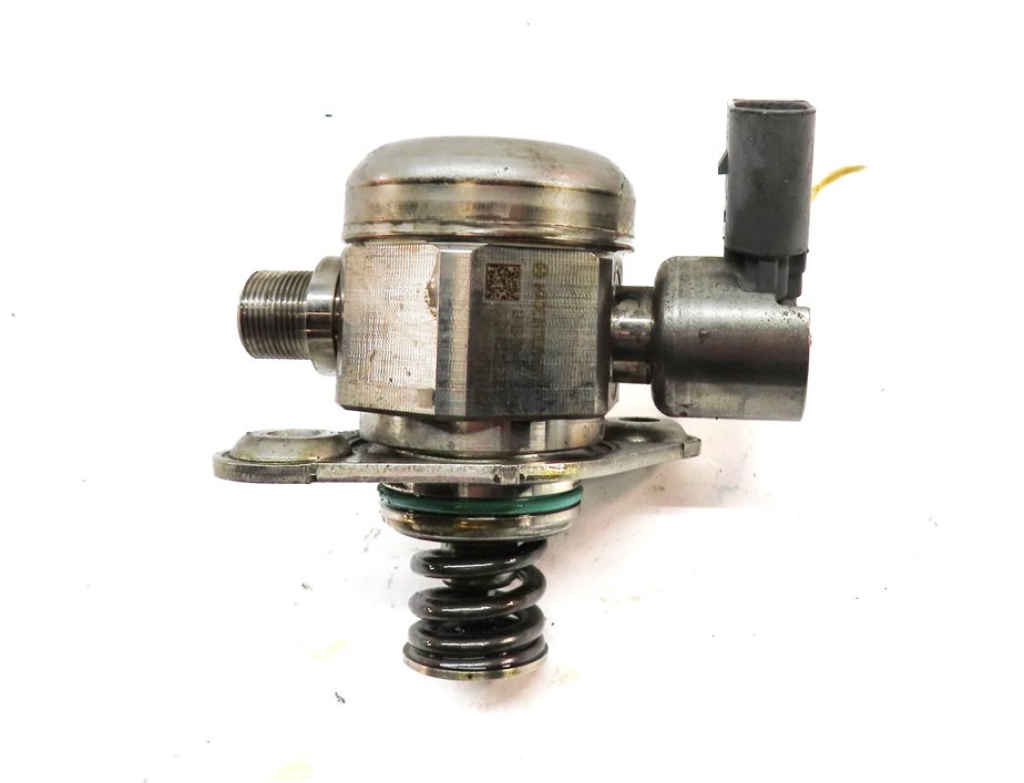 Thumbnail 6: 2011-2020 MERCEDES E500 E550 S600 SL450 SL550 GL550 LEFT MECHANICAL FUEL PUMP