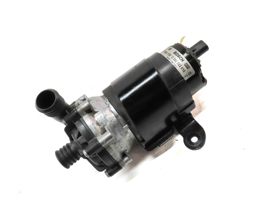 Thumbnail 3: 2014 MERCEDES GL450 (X166) 4.6L ENGINE AUXILIARY WATER COOLANT PUMP