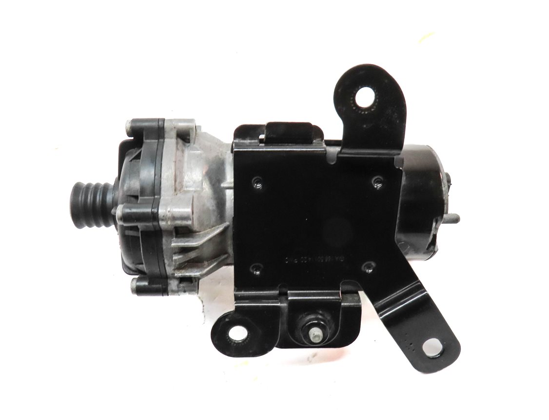 Thumbnail 7: 2014 MERCEDES GL450 (X166) 4.6L ENGINE AUXILIARY WATER COOLANT PUMP