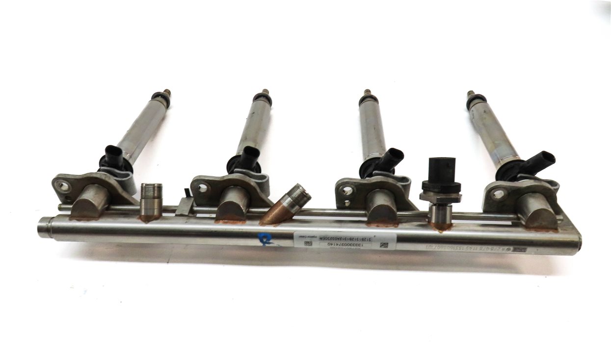 Thumbnail 10: 2014 MERCEDES GL450 (X166) 4.6L ENGINE FUEL INJECTOR SET/8  w/ FUEL RAILS