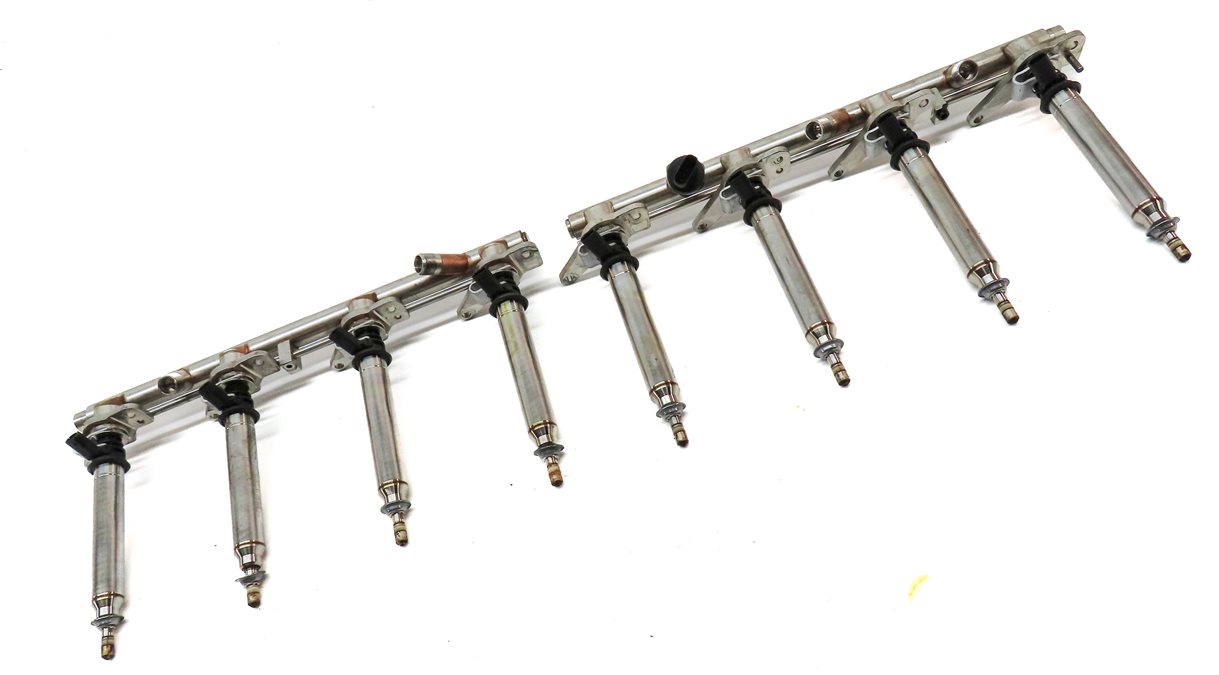 Thumbnail 3: 2014 MERCEDES GL450 (X166) 4.6L ENGINE FUEL INJECTOR SET/8  w/ FUEL RAILS