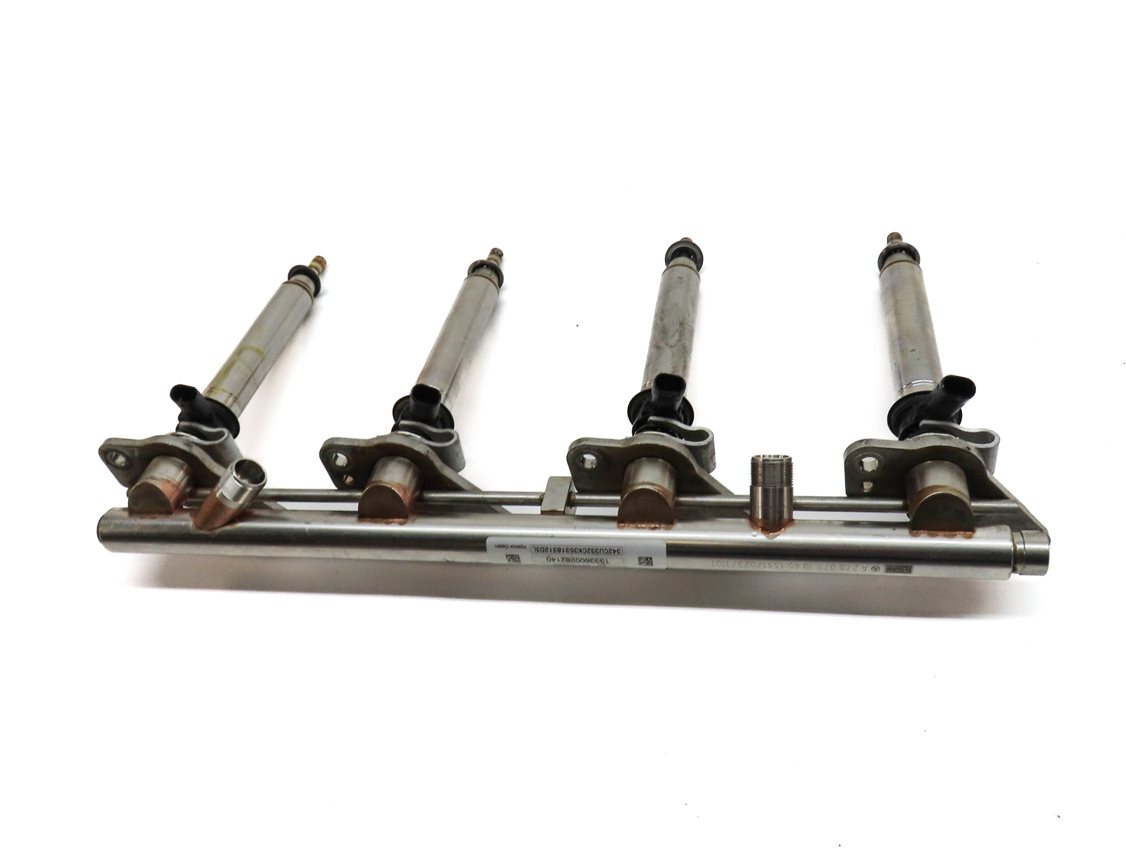 Thumbnail 5: 2014 MERCEDES GL450 (X166) 4.6L ENGINE FUEL INJECTOR SET/8  w/ FUEL RAILS
