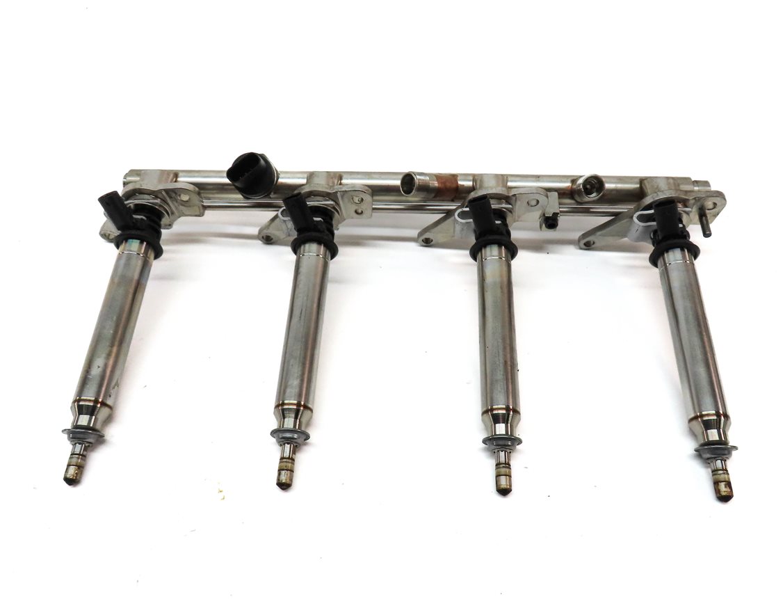 Thumbnail 9: 2014 MERCEDES GL450 (X166) 4.6L ENGINE FUEL INJECTOR SET/8  w/ FUEL RAILS