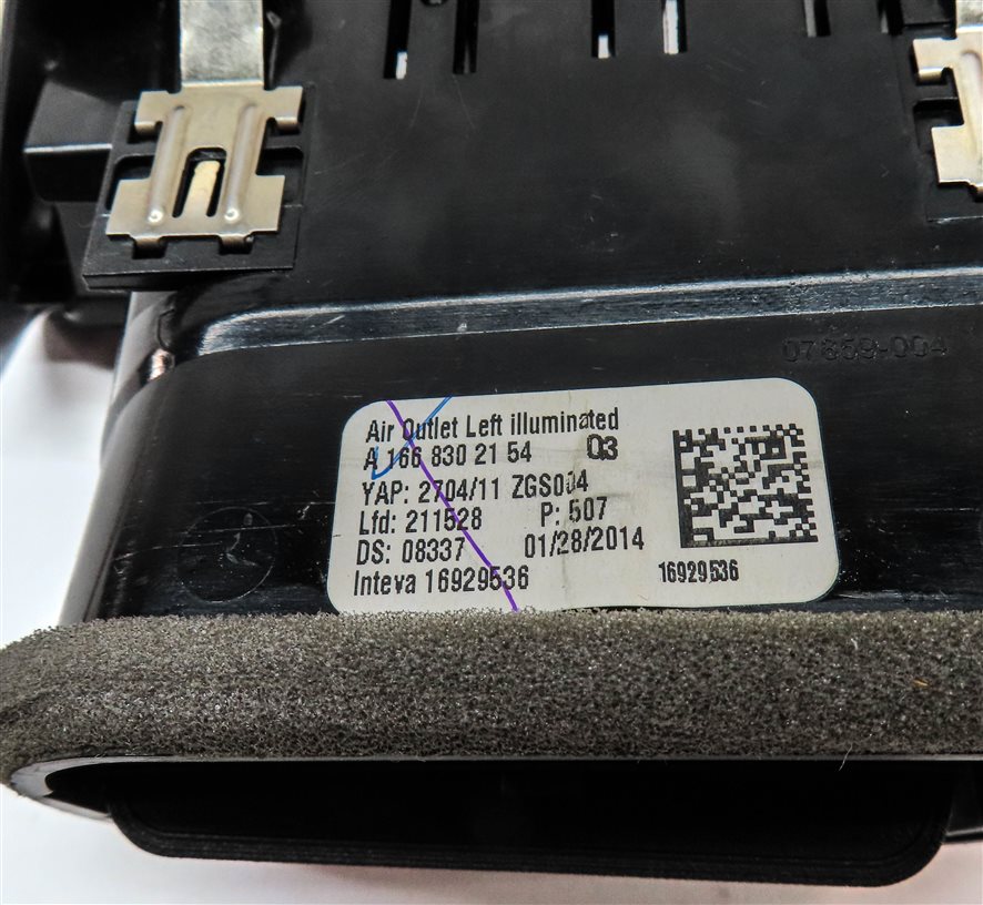 Thumbnail 5: 2014 MERCEDES GL450 (X166) FRONT LEFT DRIVER DASH HEAT AIR AC HVAC VENT (Black)