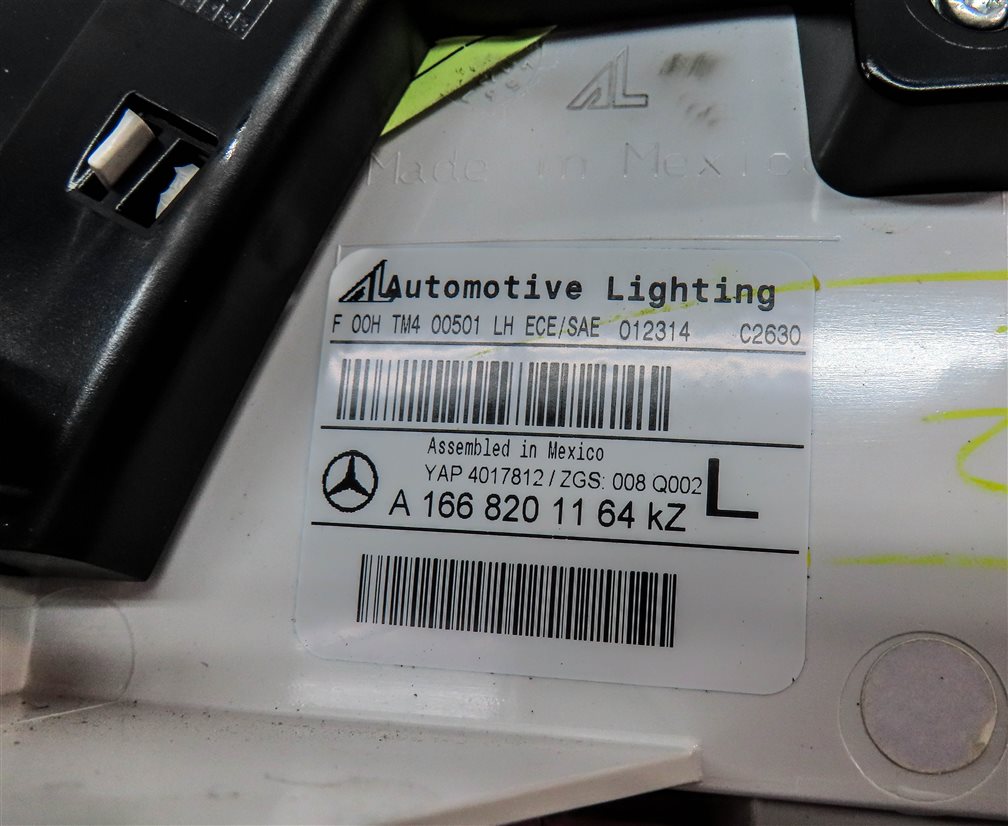 Thumbnail 6: 13-16 MERCEDES GL350 GL450 GL550 (X166) LEFT DRIVER INNER TAILLIGHT LIGHT LAMP