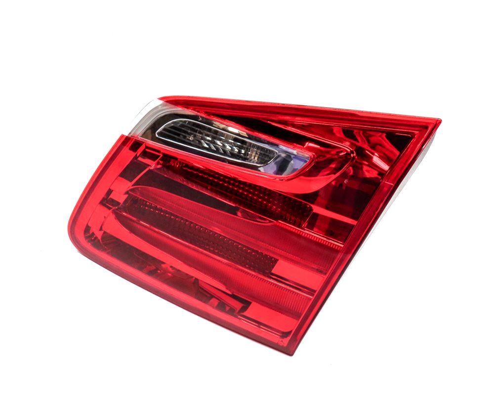 13-16 MERCEDES GL350 GL450 GL550 (X166) RIGHT REAR INNER TAILLIGHT LIGHT LAMP