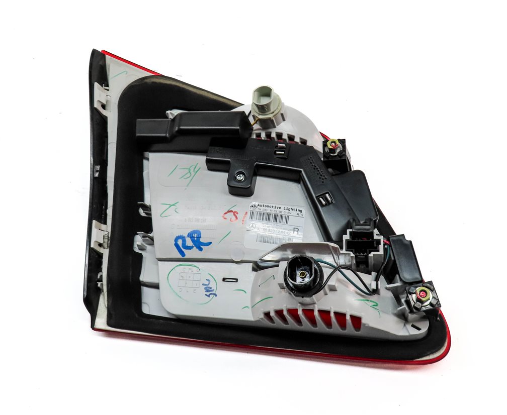 Thumbnail 5: 13-16 MERCEDES GL350 GL450 GL550 (X166) RIGHT REAR INNER TAILLIGHT LIGHT LAMP