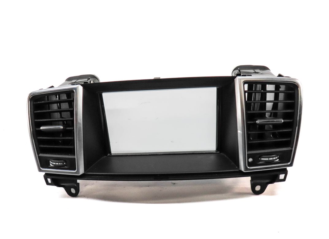 Thumbnail 2: 2014 MERCEDES GL450 (X166) FRONT CENTER DASH HEAT AIR AC SCREEN TRIM DUAL VENT