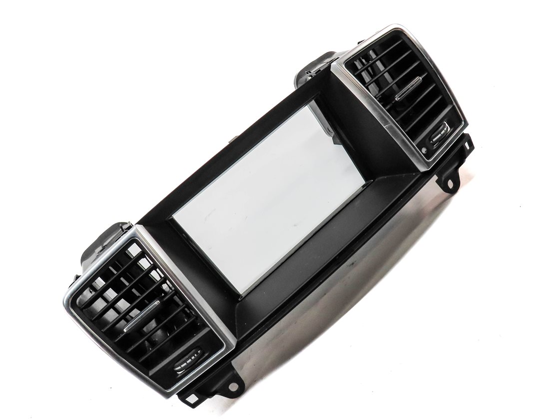 Thumbnail 3: 2014 MERCEDES GL450 (X166) FRONT CENTER DASH HEAT AIR AC SCREEN TRIM DUAL VENT