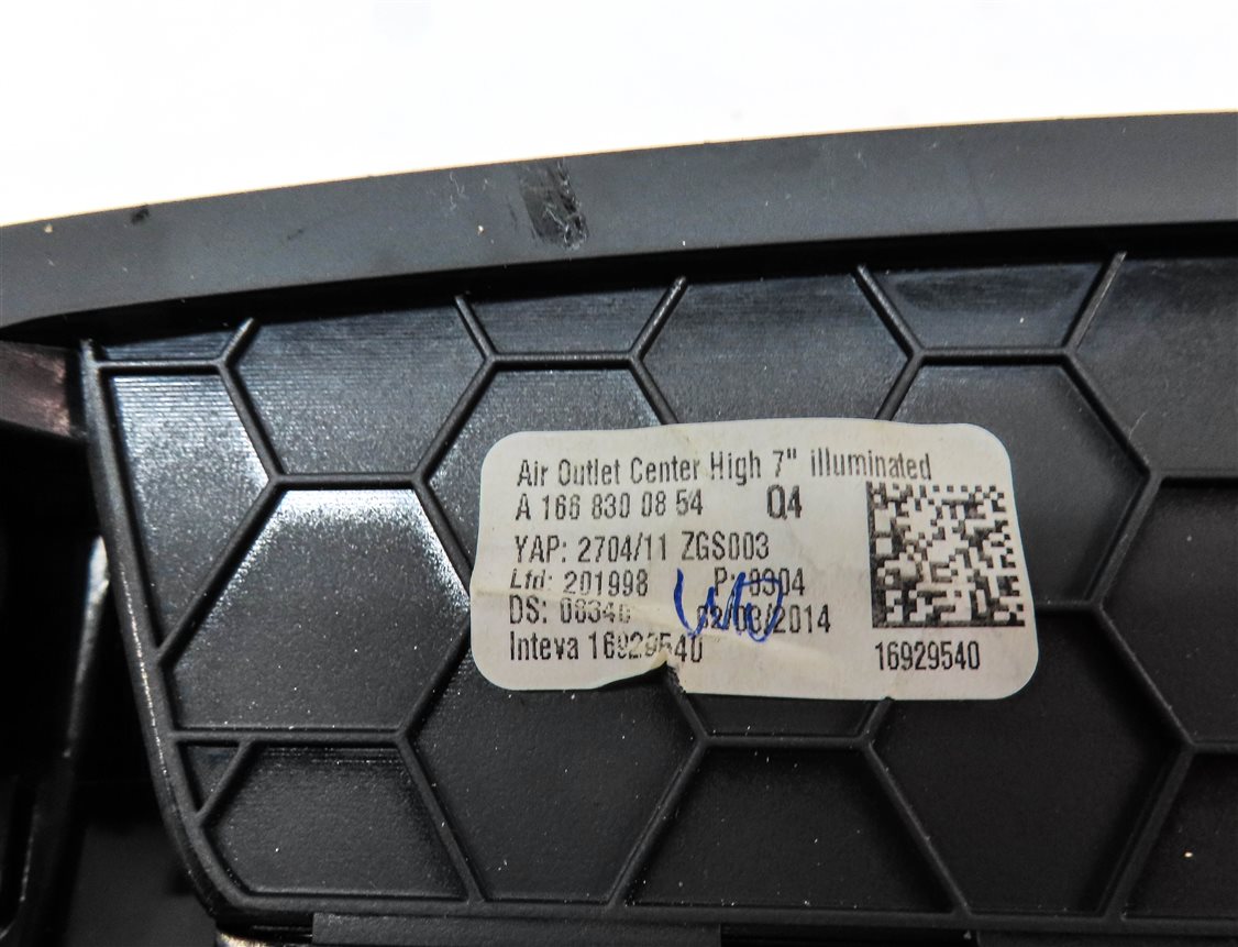 Thumbnail 6: 2014 MERCEDES GL450 (X166) FRONT CENTER DASH HEAT AIR AC SCREEN TRIM DUAL VENT