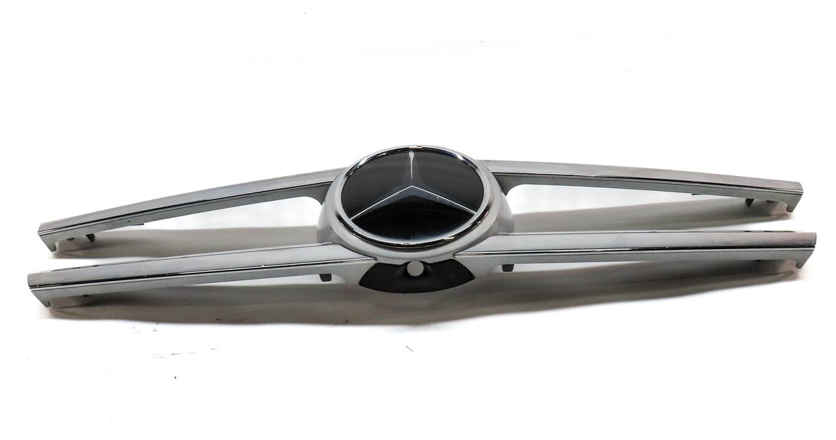Thumbnail 2: 13-16 MERCEDES GL350 GL450 X166 FRONT CENTER PRIMARY EMBLEM GRILLE TRIM