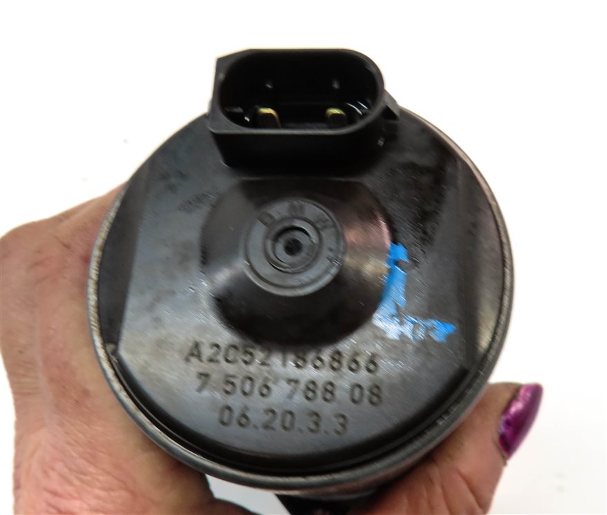 Thumbnail 6: 2007 BMW 550I SEDAN (E60) 4.8L (N62) ENGINE ECCENTRIC CAMSHAFT ACTUATOR MOTOR