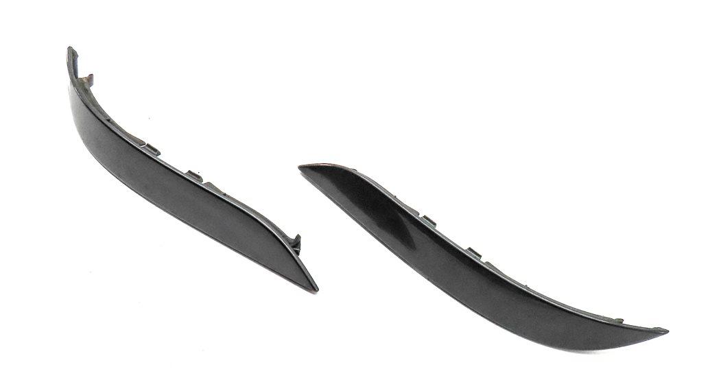 07 BMW 550I SEDAN (E60) REAR LEFT & RIGHT LOWER BUMPER MOULDING SET/2 (Gray)