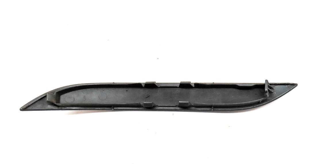 Thumbnail 8: 07 BMW 550I SEDAN (E60) REAR LEFT & RIGHT LOWER BUMPER MOULDING SET/2 (Gray)