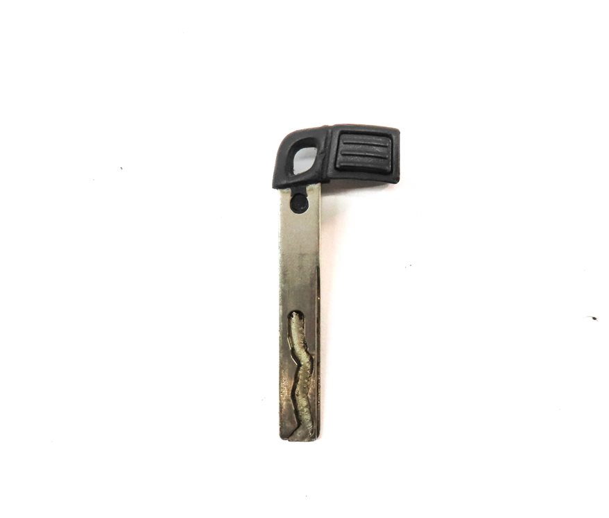 Thumbnail 6: 2007 BMW 550I (E60) FRONT LEFT DRIVER DOOR LOCK CYLINDER w/ KEY SET/2