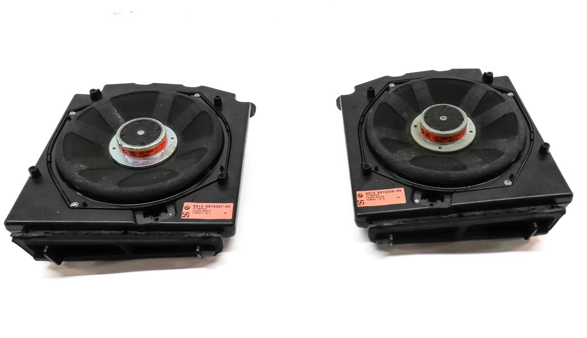 Thumbnail 2: 2007 BMW 550I (E60) LOGIC 7 RADIO STEREO AUDIO SUBWOOFER SUB SPEAKER SET/2