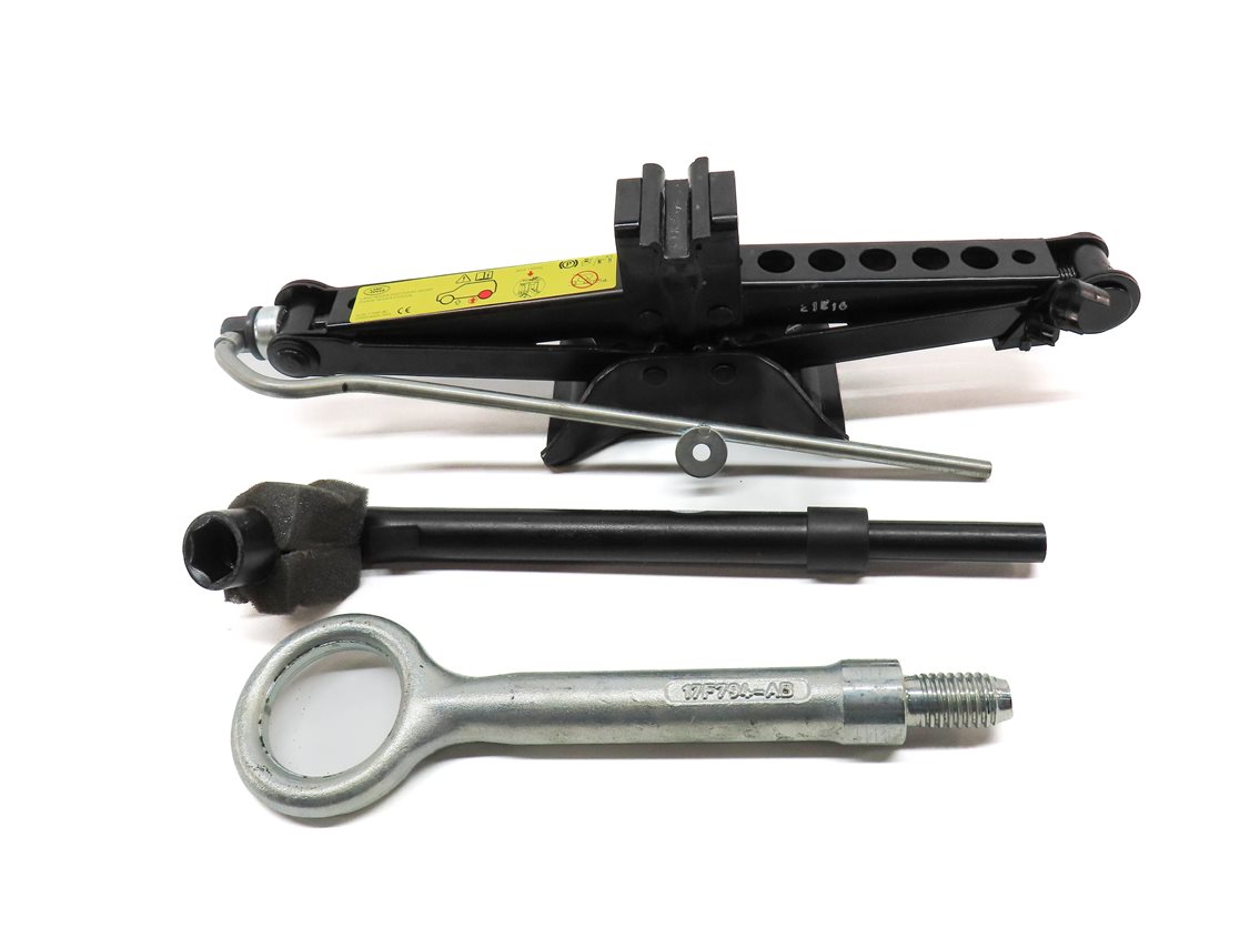 Thumbnail 2: 15-23 LAND ROVER DISCOVERY SPORT L550 TIRE SCISSOR JACK w/ TOW EYE & LUG WRENCH