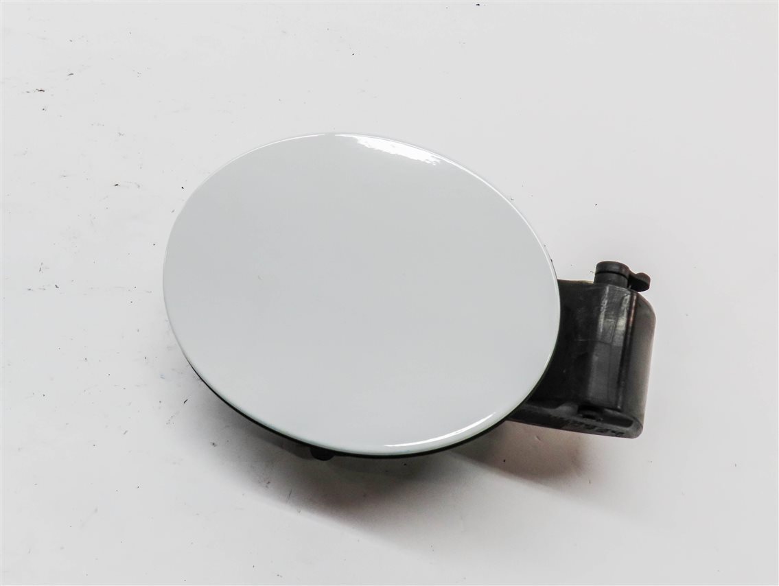 Thumbnail 3: 15-19 LAND ROVER DISCOVER SPORT (L550) FUEL TANK DOOR LID & HOUSING (White)