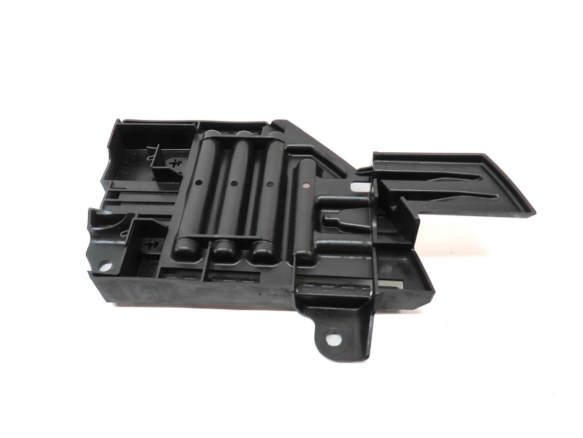 Thumbnail 4: 2017 LAND ROVER DISCOVERY SPORT (L550) FRONT RIGHT HEADLIGHT LIGHT MOUNT BRACKET