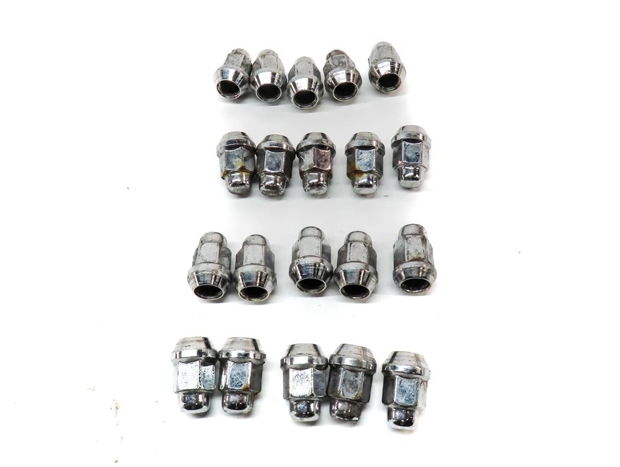 Thumbnail 2: 08-20 LAND ROVER LR2 DISCOVERY SPORT RANGE ROVER EVOQUE VALAR LUG NUT SET (20)