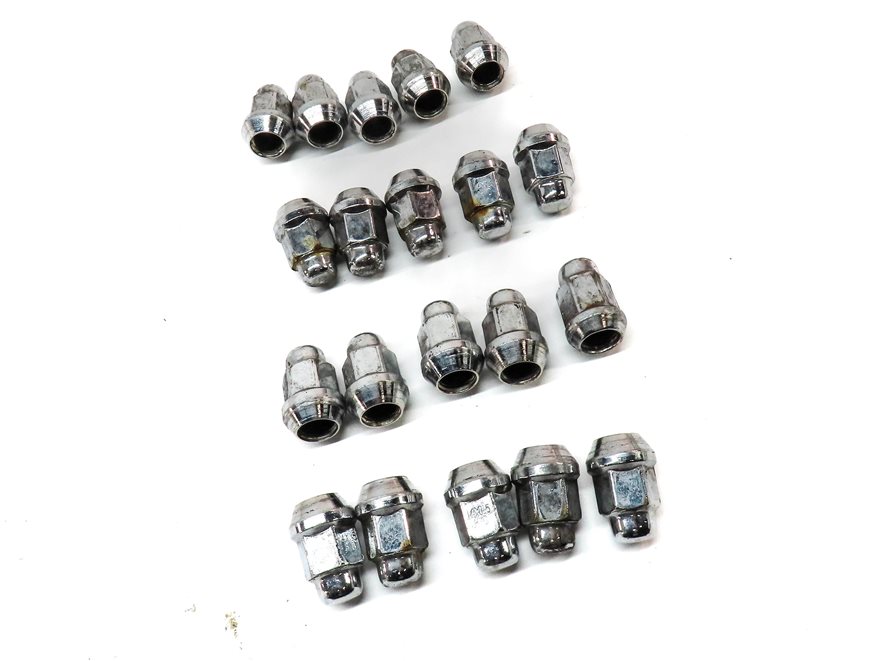 Thumbnail 3: 08-20 LAND ROVER LR2 DISCOVERY SPORT RANGE ROVER EVOQUE VALAR LUG NUT SET (20)