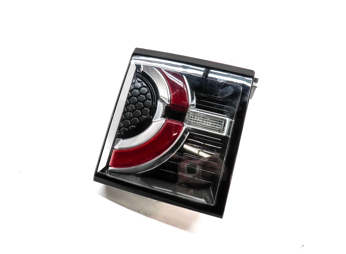 Thumbnail 4: 2015-2019 LAND ROVER DISCOVERY SPORT (L550) LEFT REAR INNER TAILLIGHT LIGHT LAMP