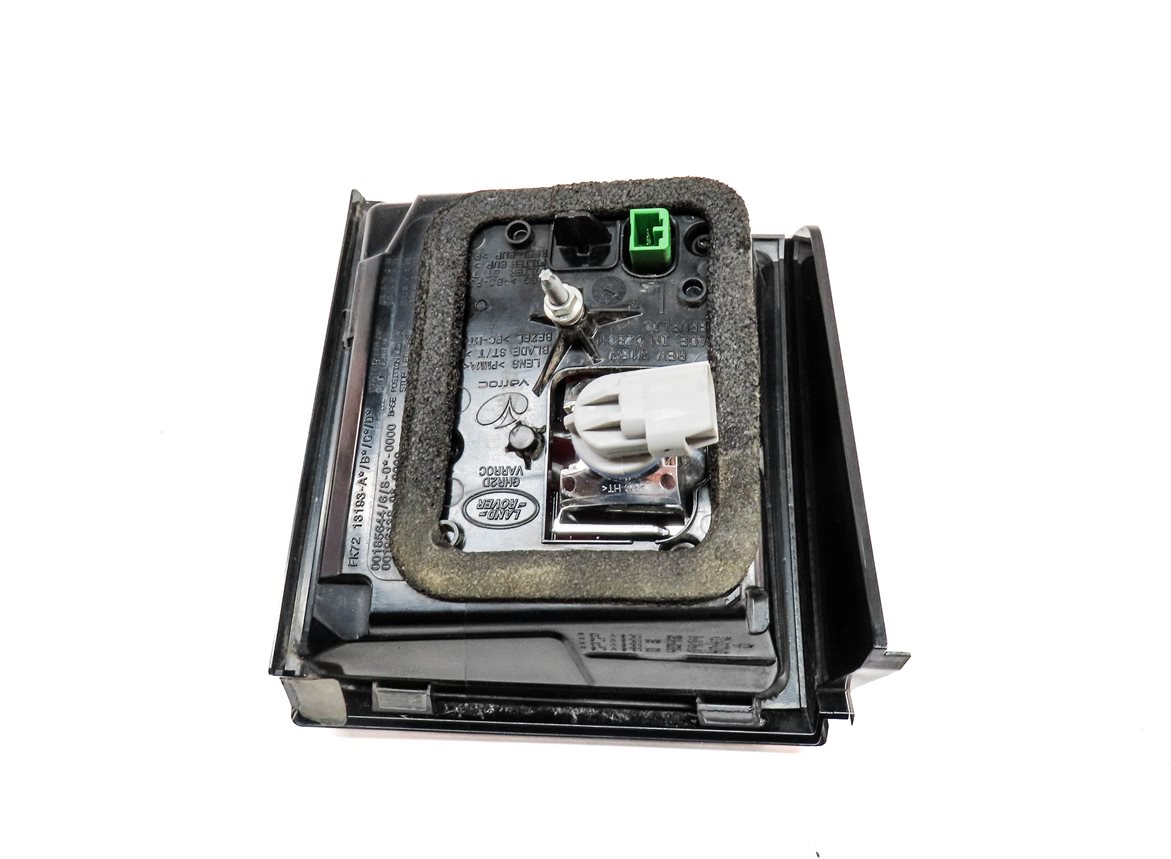 Thumbnail 5: 2015-2019 LAND ROVER DISCOVERY SPORT (L550) LEFT REAR INNER TAILLIGHT LIGHT LAMP