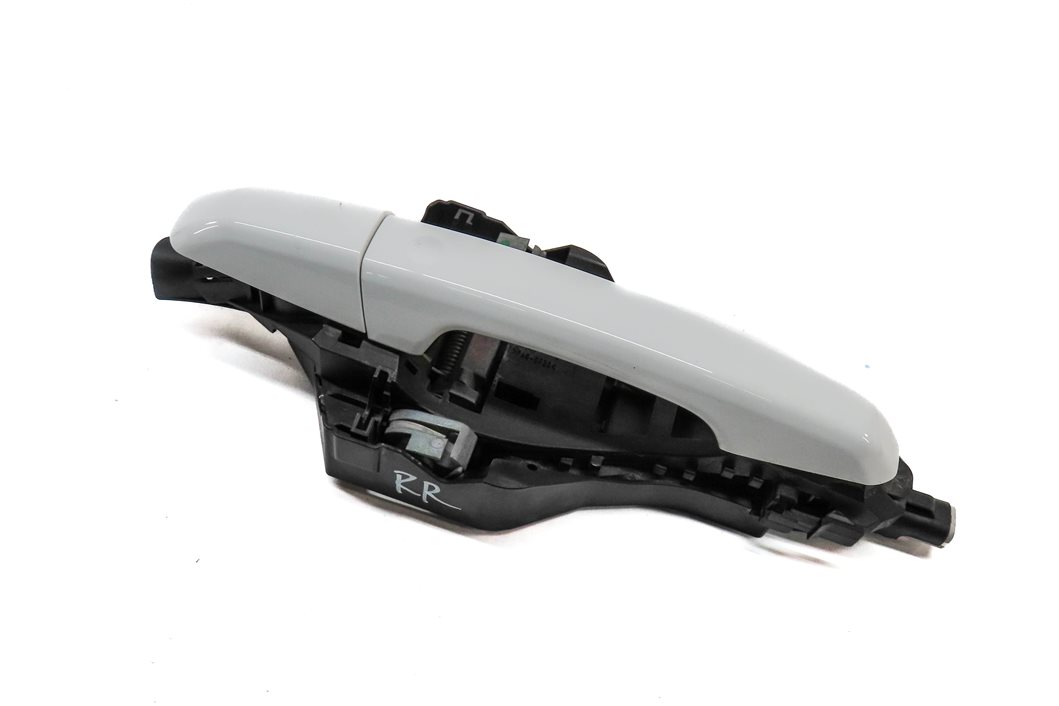 Thumbnail 3: 15-19 LAND ROVER DISCOVERY SPORT (L550) REAR RIGHT PASSIVE DOOR HANDLE (White)